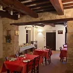 مزرعة للإقامة La Palombara *