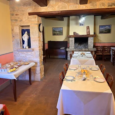 La Palombara Farm stay *