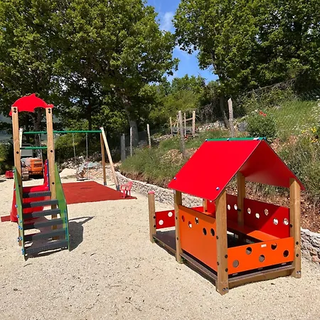Çiftlik konaklama La Palombara Agriano
